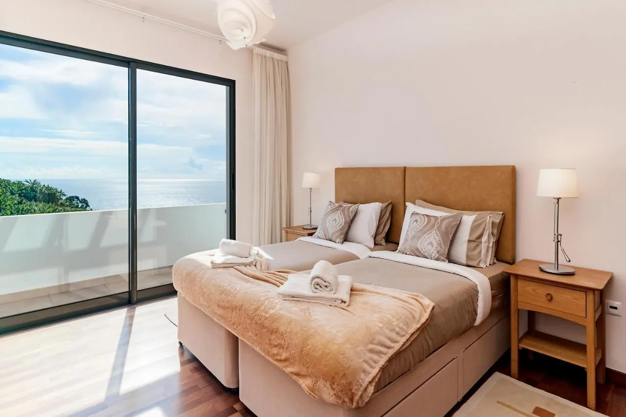 Ourmadeira - The Designhouse, Contemporary Villa Arco da Calheta   Arco da Calheta (Madeira)